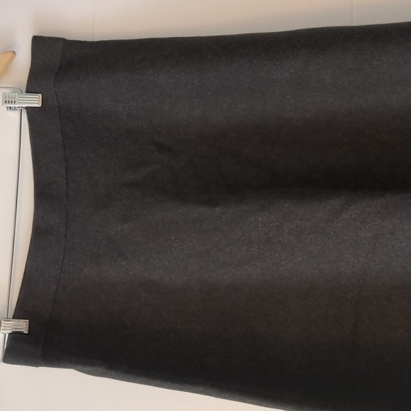 Catherine Malandrino knit stretchy midi A line  winter office minimalist skirt - Picture 2 of 4